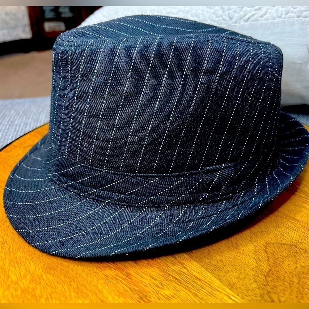 H008. Milani Pinstripe Style Fedora Hat with Matching Band L/XL